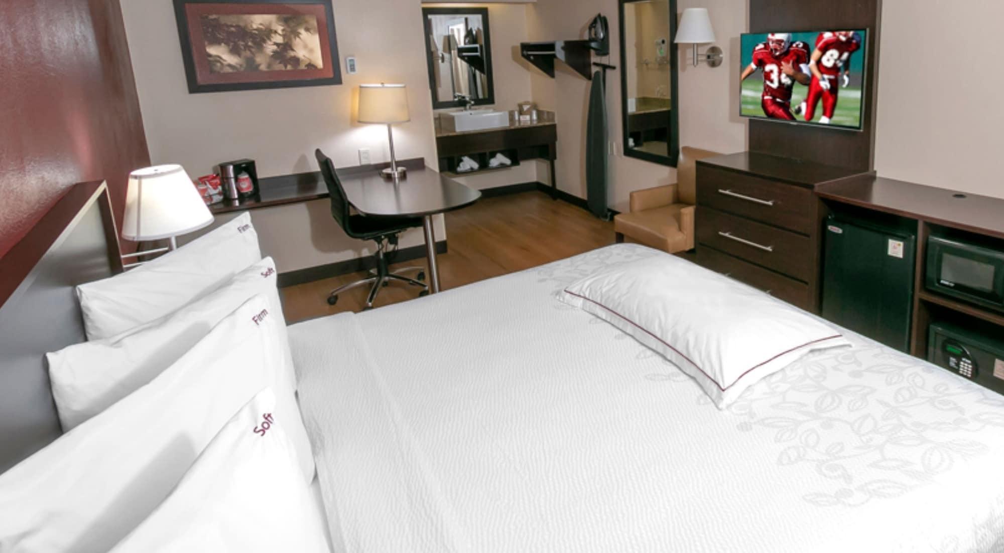 Red Roof Inn Plus+ Washington Dc - אלכסנדריה מראה חיצוני תמונה