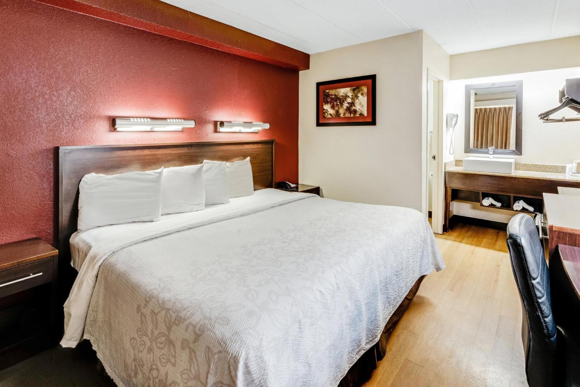 Red Roof Inn Plus+ Washington Dc - אלכסנדריה מראה חיצוני תמונה